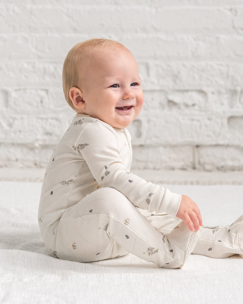 Peyton Zipper Sleeper