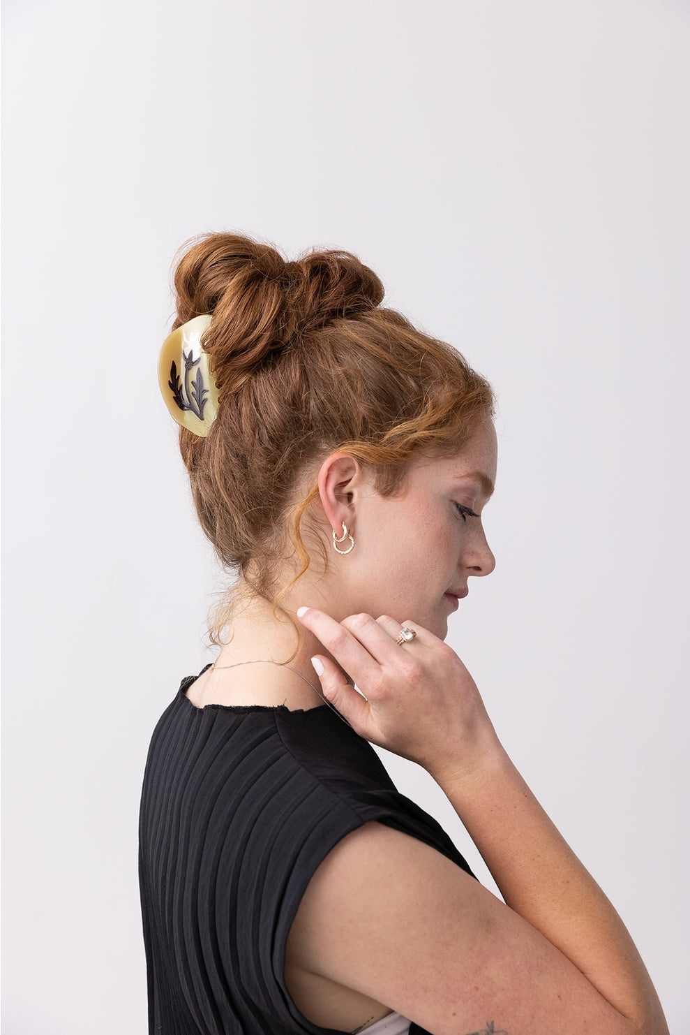 Rosehip Claw Clip