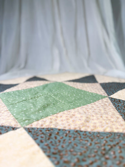 Handmade Baby Quilt - Ohio Star no. 005
