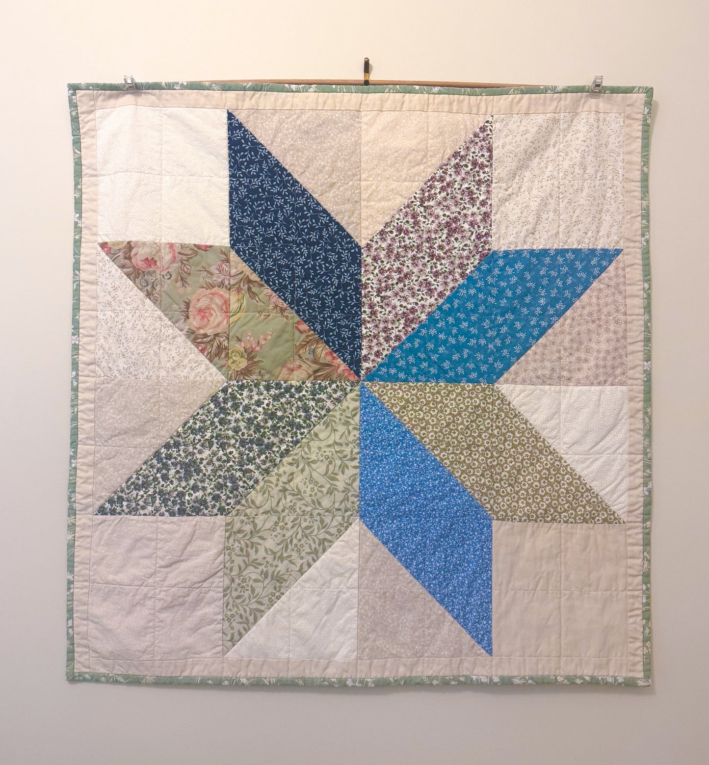 Handmade Baby Quilt - LeMoyne Star no. 007