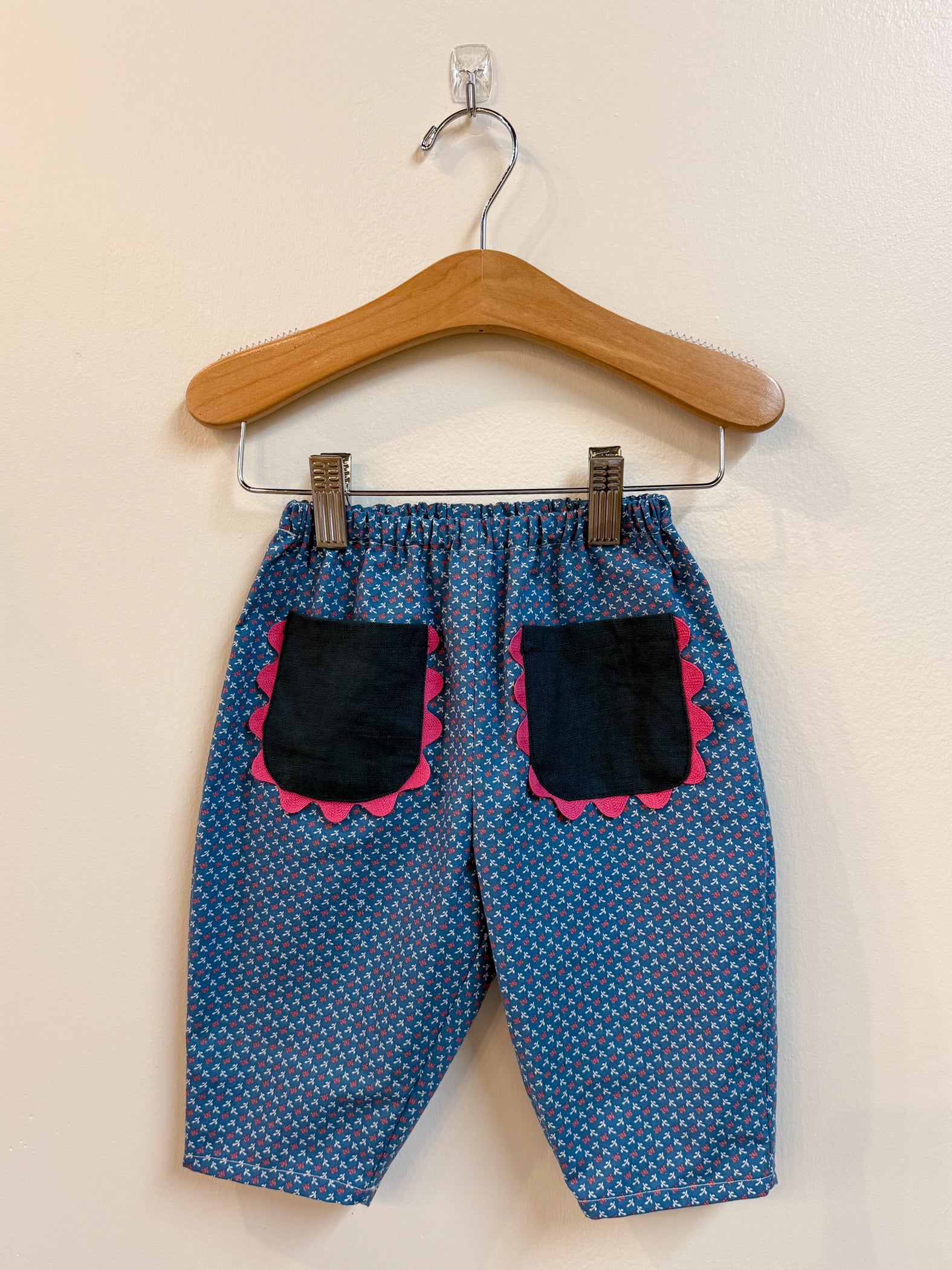 Rickrack Pocket Barrel Leg Baby Pants (9-12m)