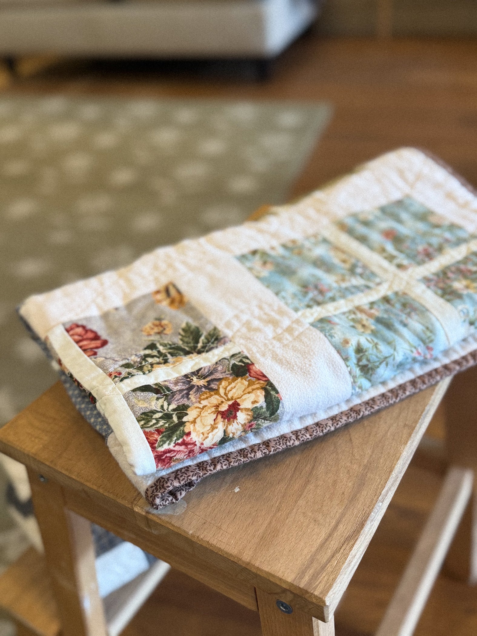 Handmade Baby Quilt - Windowpanes no. 014