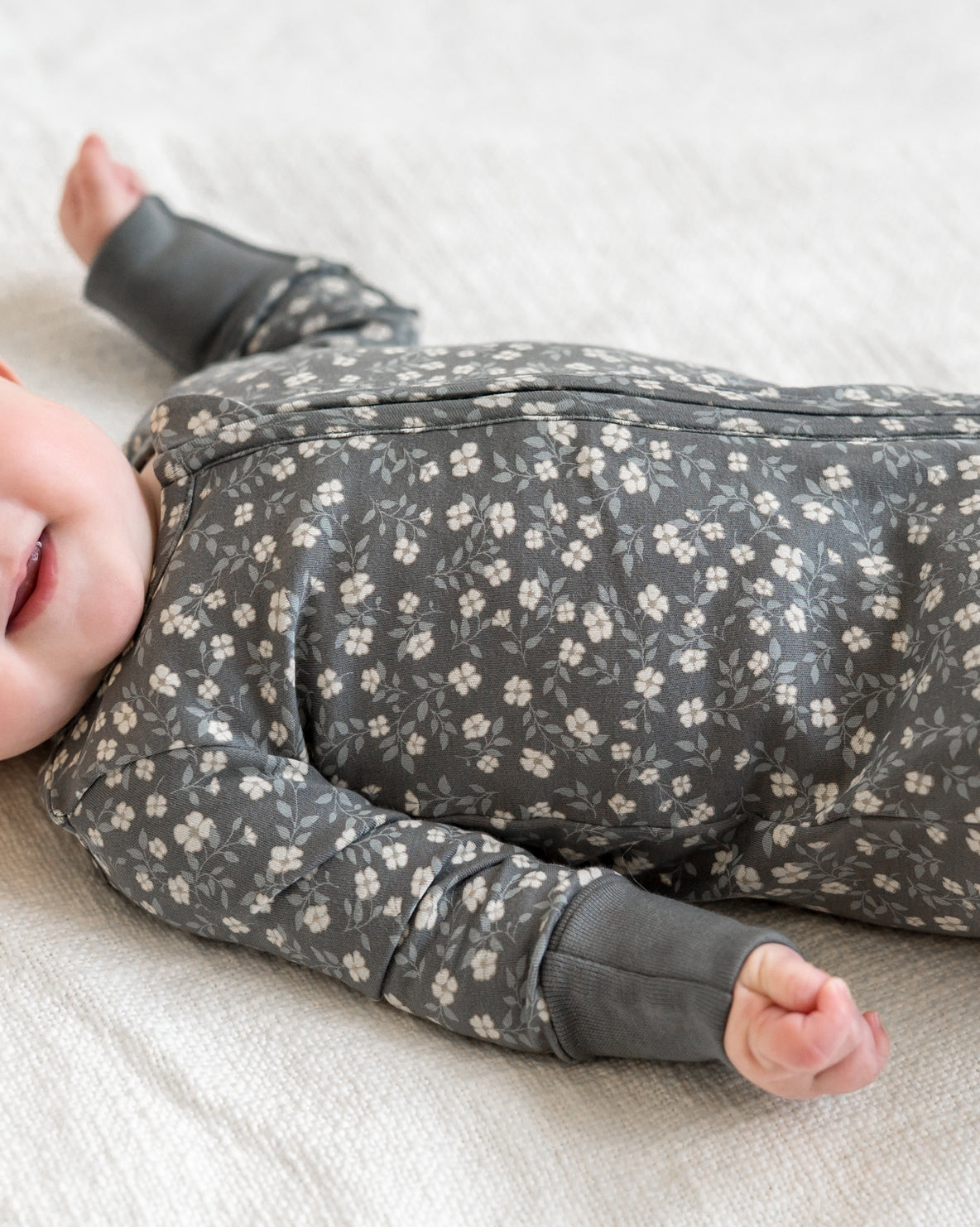 Peyton Zipper Sleeper