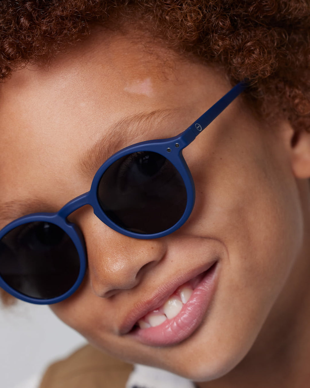 Kid's Sunglasses in Navy Blue