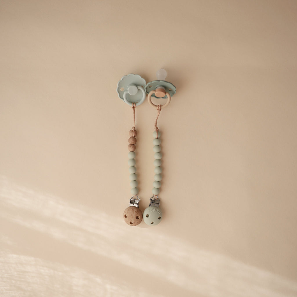 Silicone Pacifier Clip - Eva